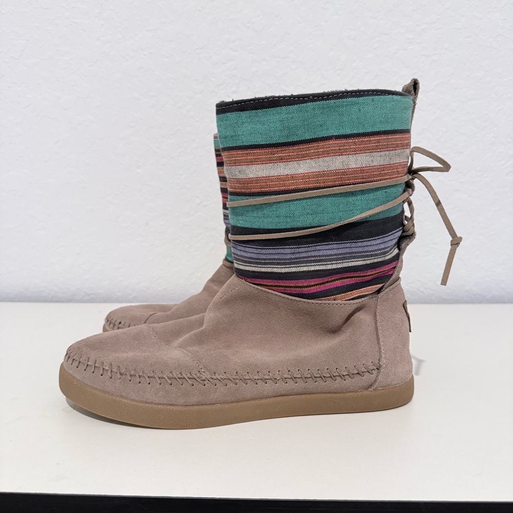 TOMS Nepal Pull On Ankle Boots